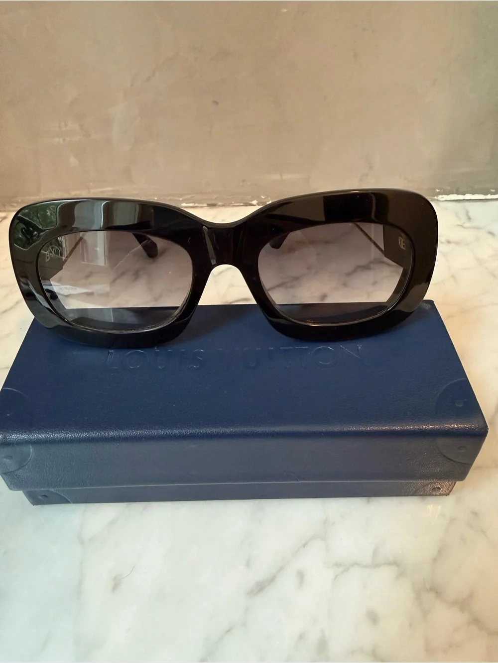 Louis Vuitton Black Women's Oversized Rectangle Sunglasses